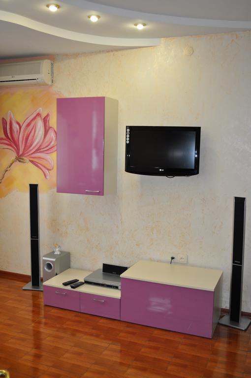 Apartment On Oleksandra Polia Avenue 110 드네프로페트로프스크 외부 사진