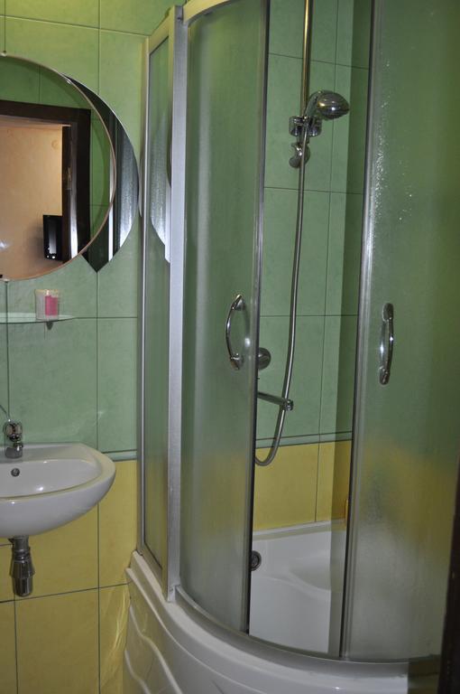Apartment On Oleksandra Polia Avenue 110 드네프로페트로프스크 외부 사진